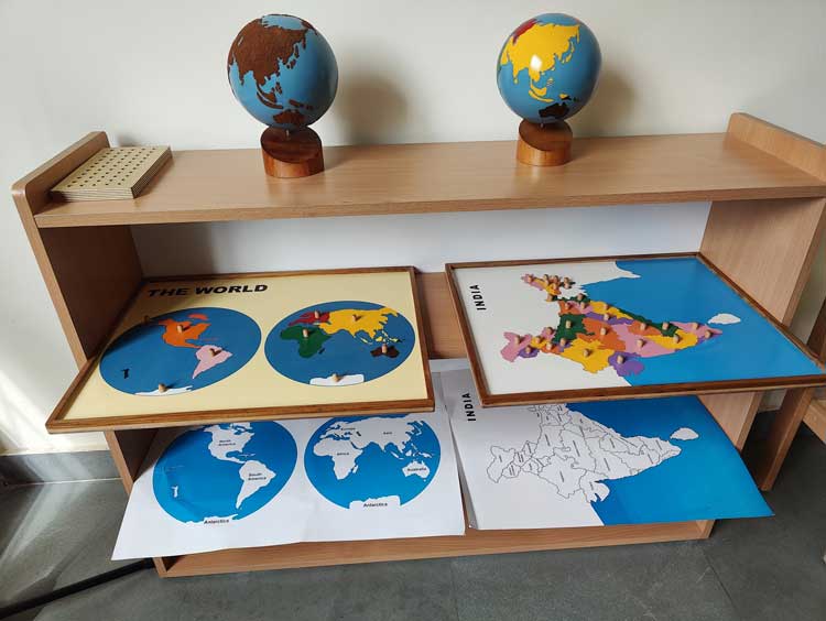 Montessori Lab Image